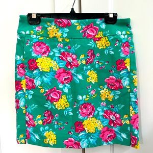 Counterparts floral skort. Size small